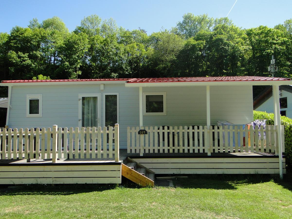 Bungalow met Patio